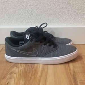 Nike SB